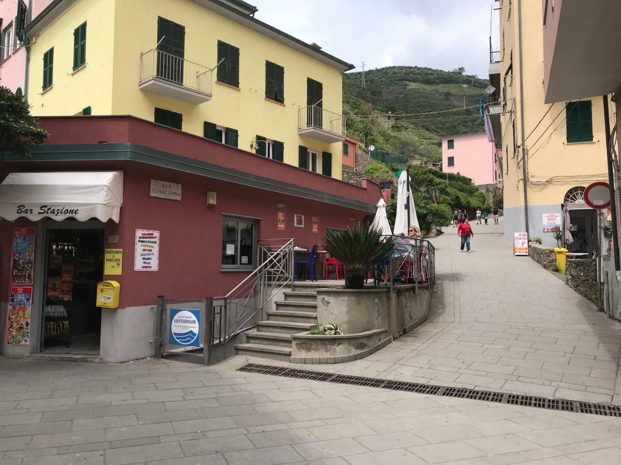 Sofia Holiday Hotel Riomaggiore Exterior photo